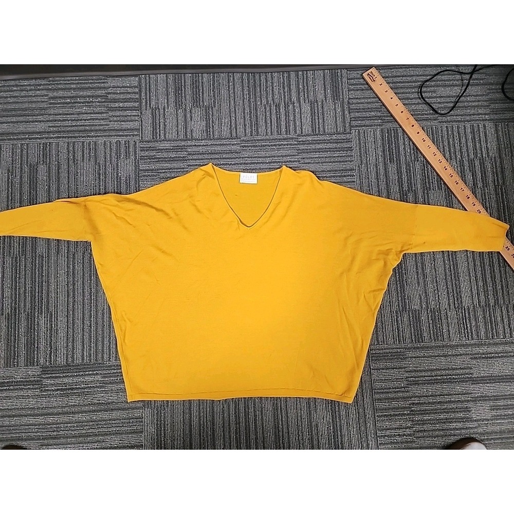 Maison Montagut‎ Portugal Mustard V Neck Extra Fine Merino Wool Sweater Size M